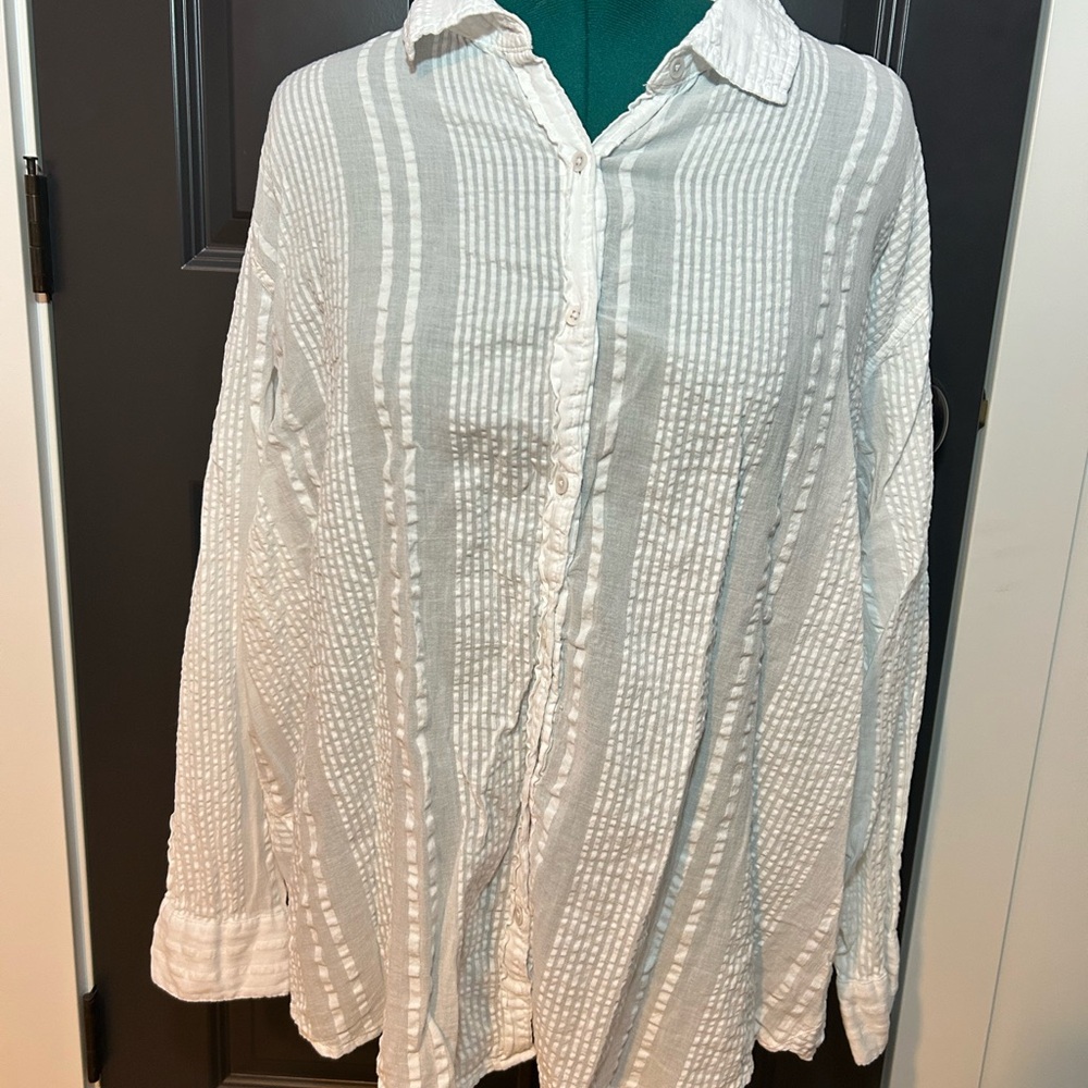 Aerie Cream Textured Shirt